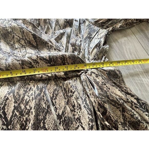Ava & Viv shimmery snake skin print knee length dress size 1X - Picture 7 of 16